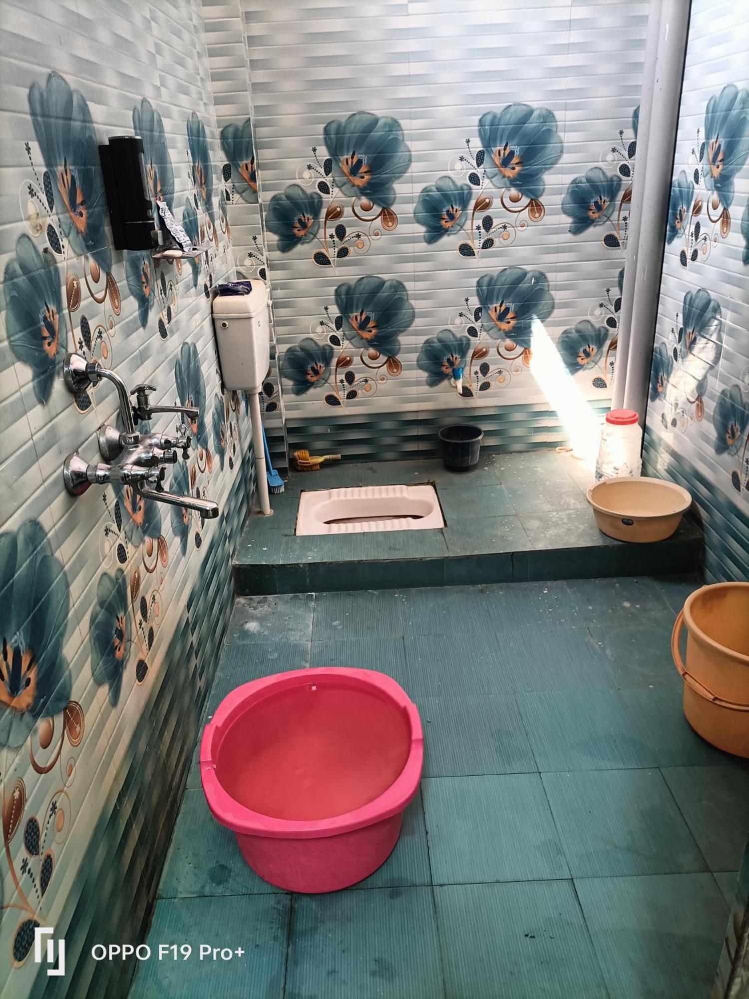 Shri Ram Sharnam Hotel Ayodhya Ngoại thất bức ảnh